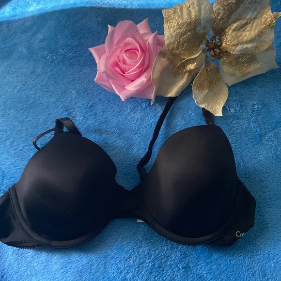 NWOT Calvin Klein black Bras size 32b - Picture 4 of 5